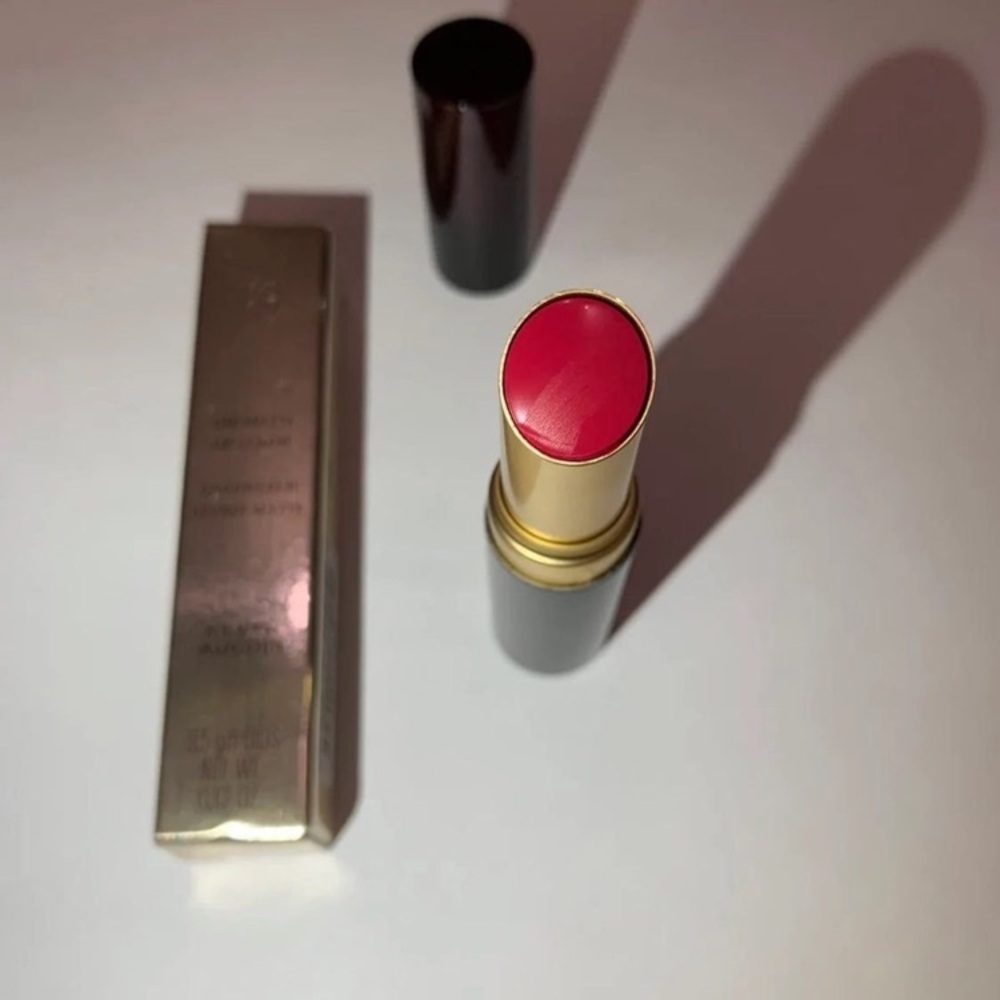 Kevyn aucoin lipstick